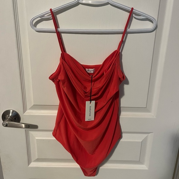 Babaton Tops - NWT Babaton Appoint Bodysuit ✨